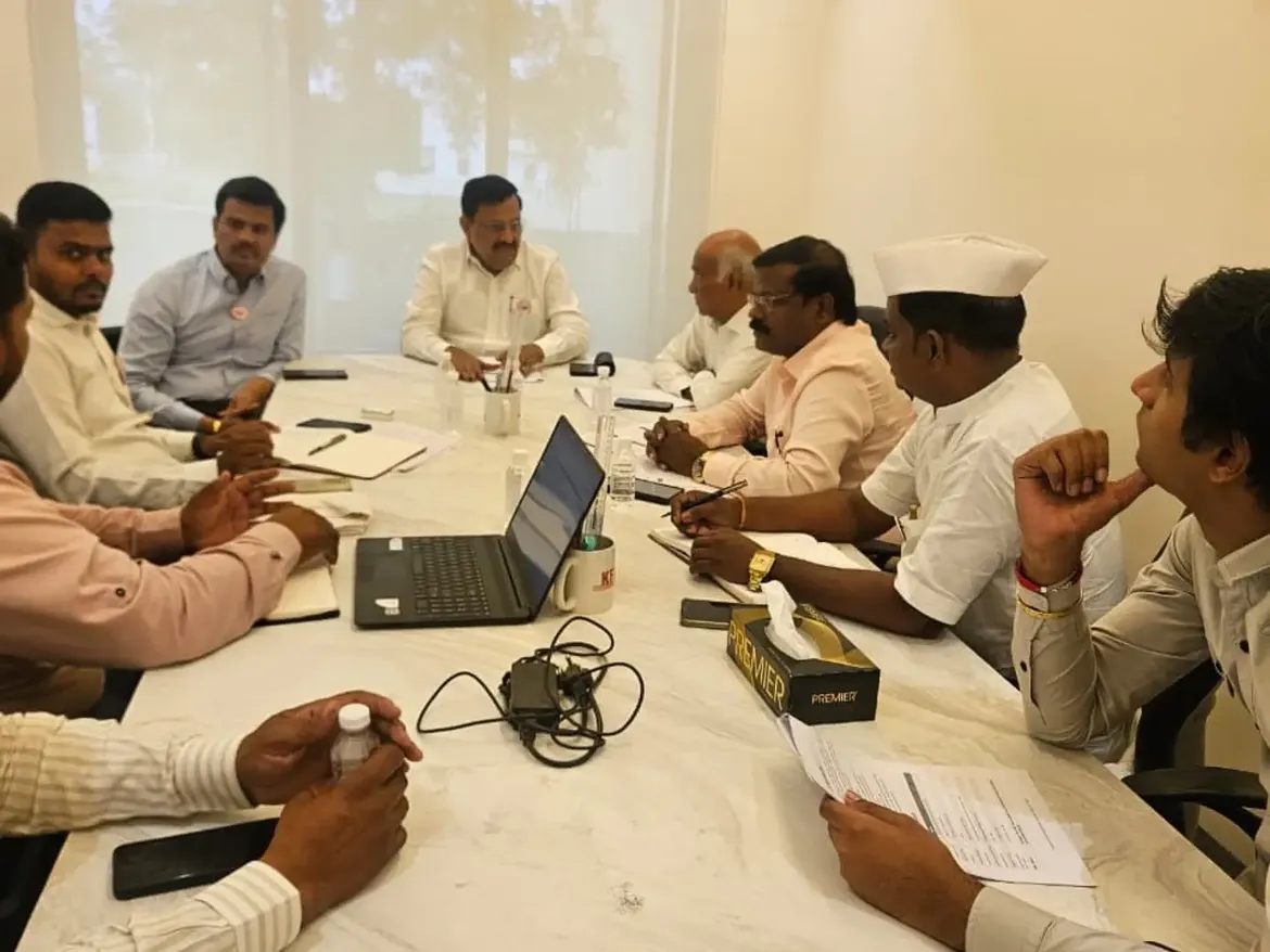 विश्वमंगल मराठी फाउंडेशनची साप्ताहिक बैठक पंढरपूर येथे संपन्न