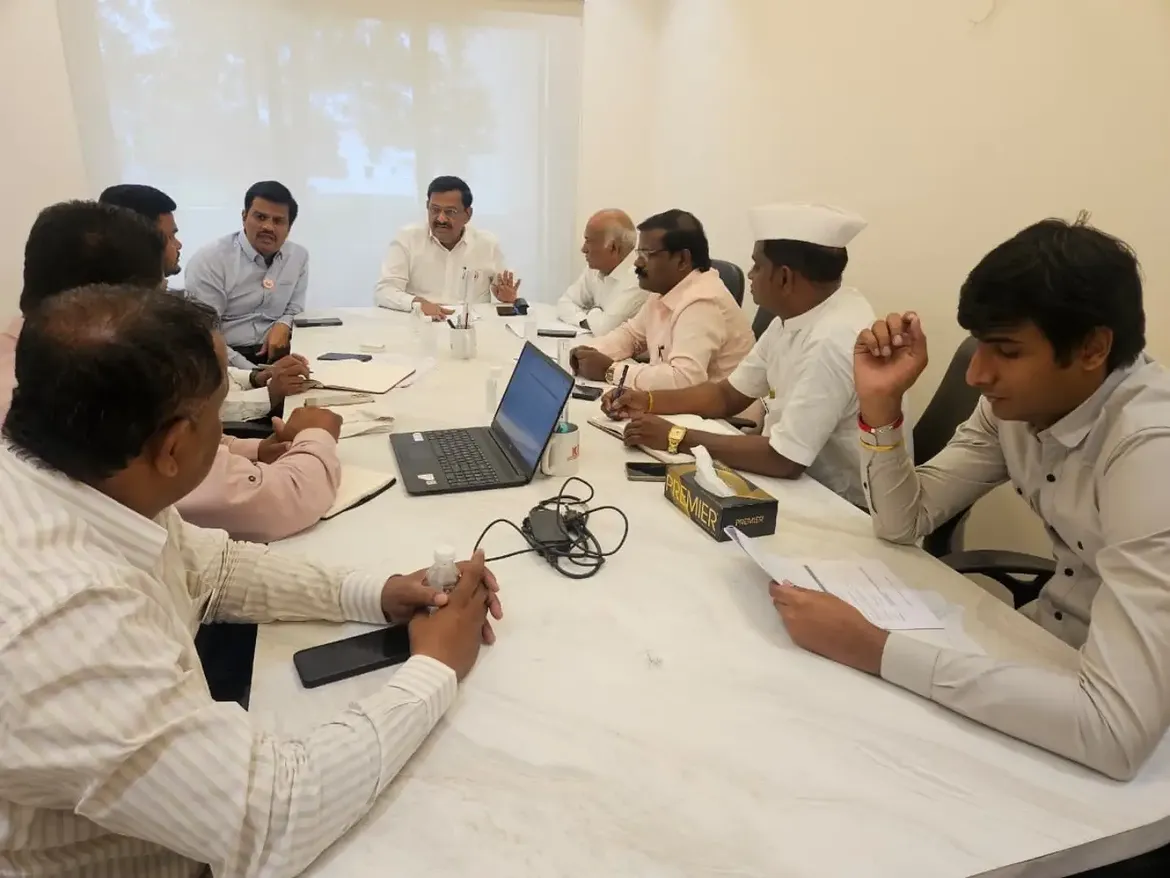 विश्वमंगल मराठी फाउंडेशनची साप्ताहिक बैठक पंढरपूर येथे संपन्न